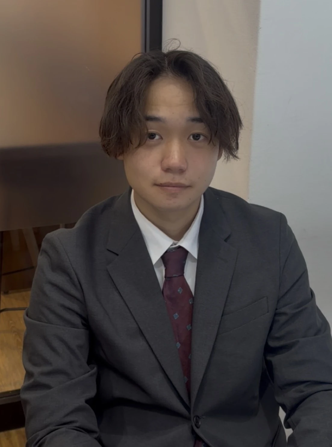 神大研 講師